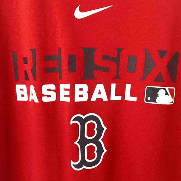 Nike DriFit MLB T Shirt - Boston Red Sox - Picture 2 of 7